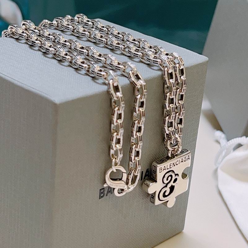 Balenciaga necklace 12lyr05 (6)